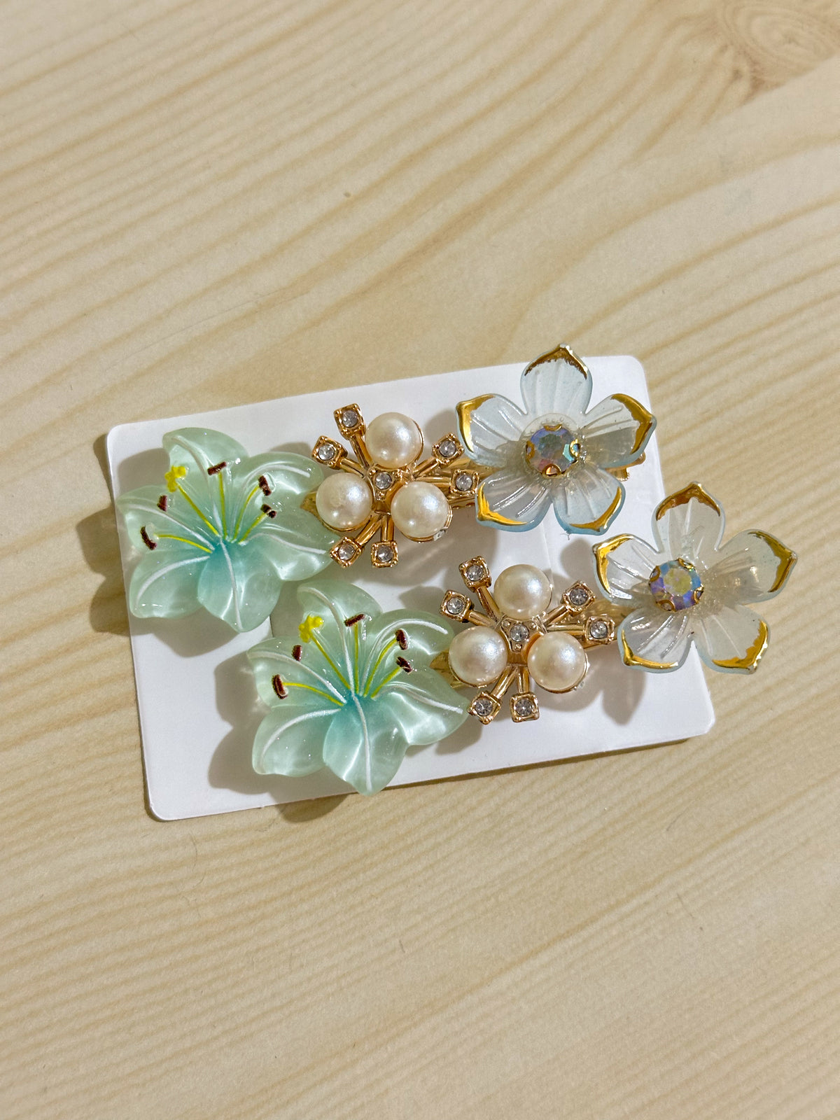 Hair Clips Pair