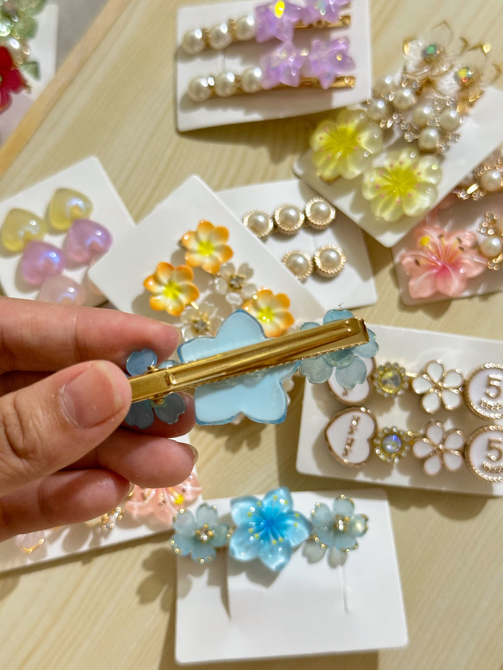 Hair Clips Pair